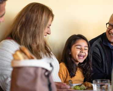 ¿Por qué es importante comer en familia?